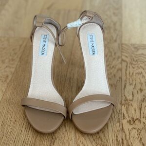 Steve Madden sandals size 9